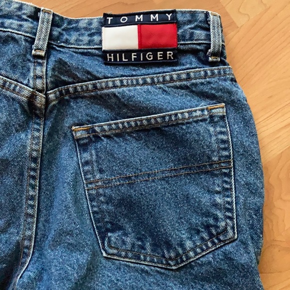 Tommy Hilfiger Jeans - Picture 7 of 7